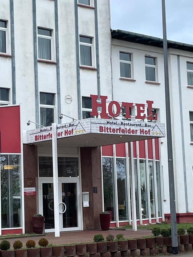 Hotel Bitterfelder Hof Ngoại thất bức ảnh